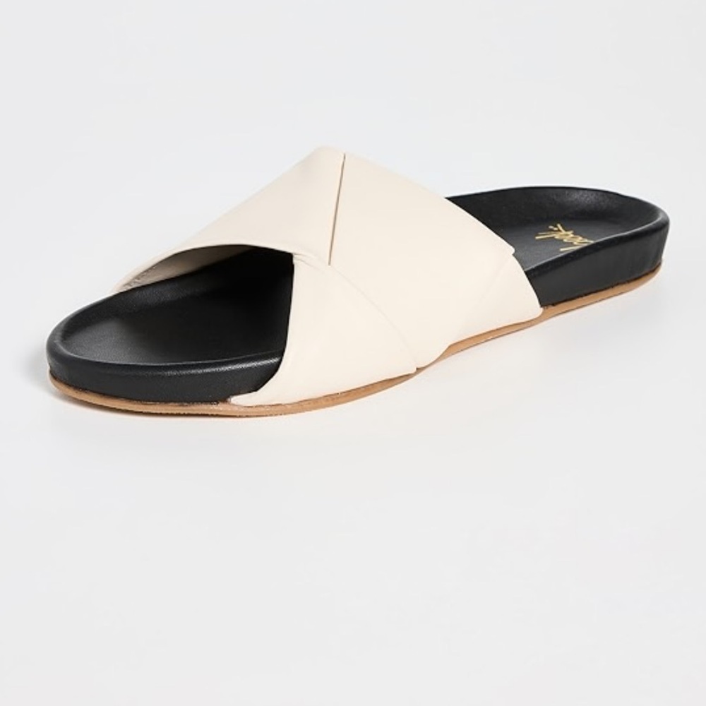 Beek Tori Off White Leather Slide Sandals size 9 - Picture 3 of 10